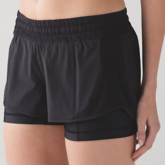 lululemon athletica Pants - Lululemon Work Out To Water Short in Black Size 8